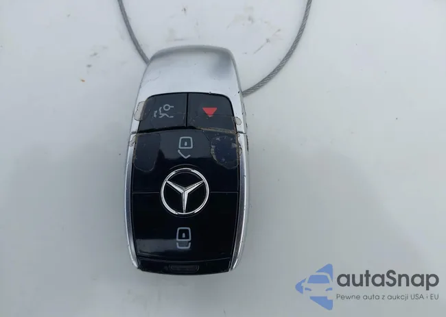 WDDZF4KB1HA099158: 43743509