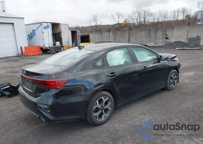 3KPF24AD9ME388601: 43743514