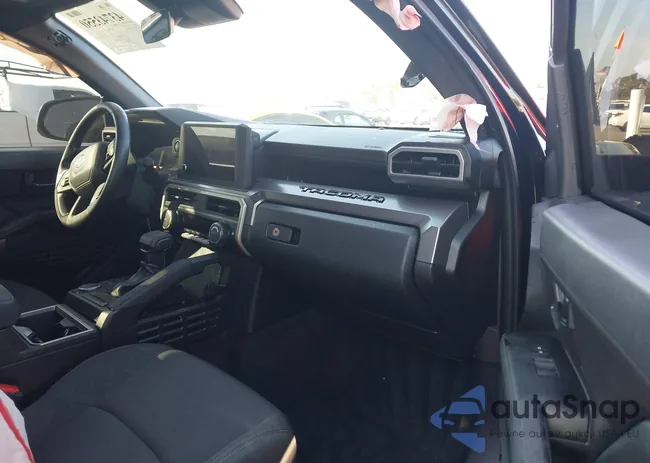 3TYKB5FN0RT010299: 43743550