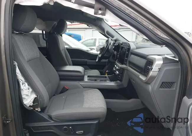 1FTFW1E8XMKD81069: 43743616