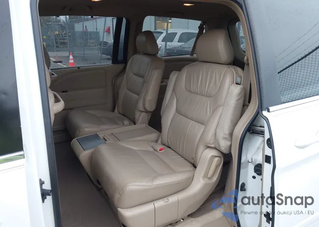 5FNRL38706B420076: 43742652