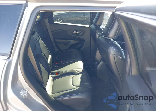 1C4PJLDB3KD325309: 43742681