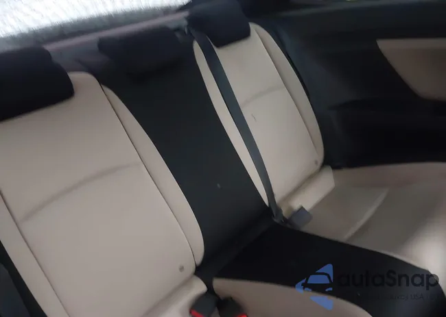 2HGFC4B04HH312143: 43742707