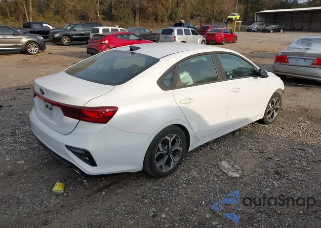 3KPF24AD1ME368956: 43742716