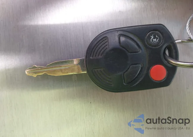 1FMCU02709KA65245: 43742724