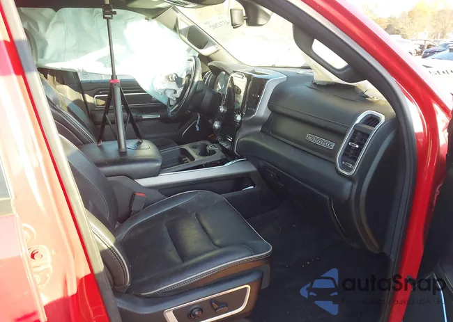 1C6SRFJT7LN105448: 43742802