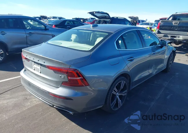 7JR102FL8MG092880: 43742909