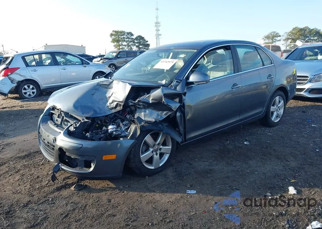 3VWRM71K08M111710: 43742979