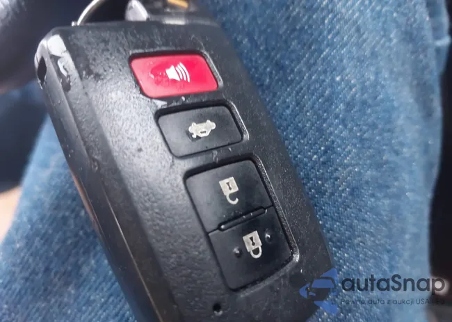 2T1BURHE8HC777013: 43744192