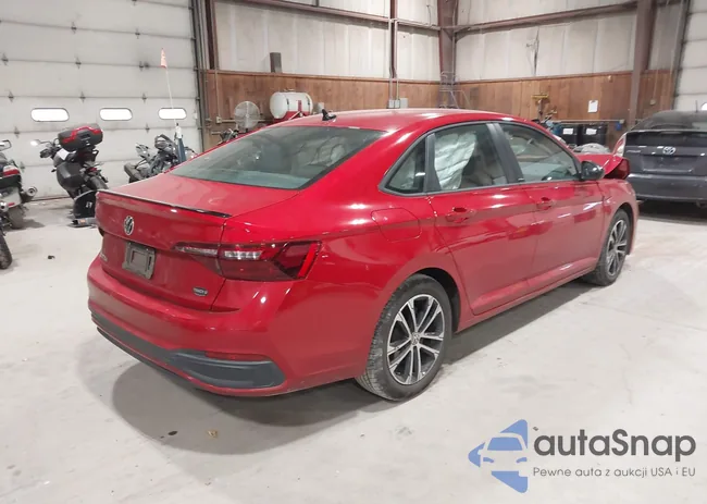 3VWAM7BU2RM076165: 43744232