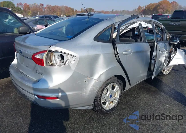 3FADP4BJ8FM191074: 43744305