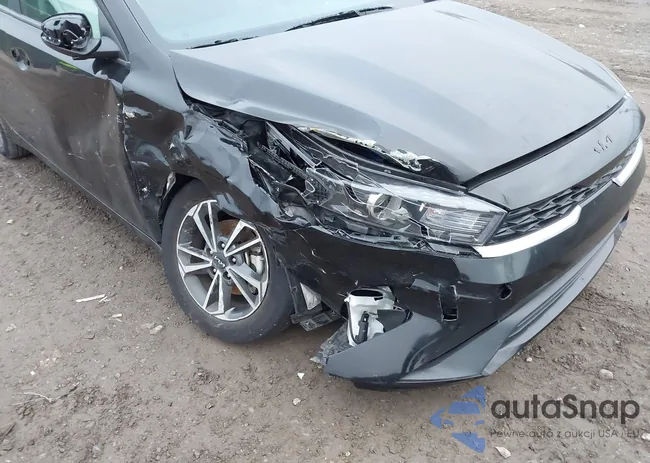 3KPF24AD5RE776898: 43744320