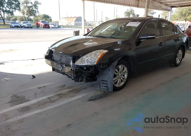 1N4AL2AP0CC183783: 43744330