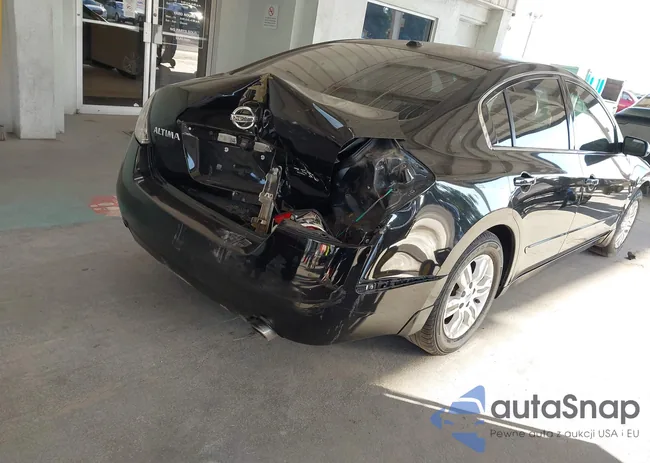 1N4AL2AP0CC183783: 43744330