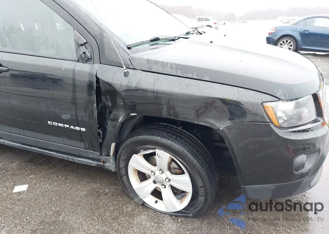 1C4NJDBBXGD627008: 43744430