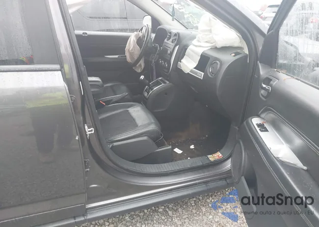 1C4NJCEB3FD139202: 43744552