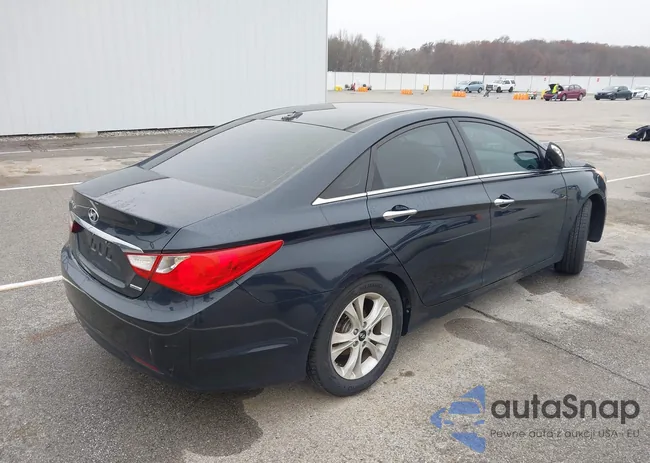 5NPEC4AC9DH593654: 43744570