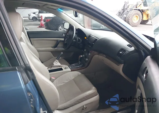 4S4BP86C984312905: 43743864