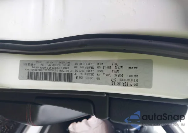 1C4RJFLG5JC334945: 43743944