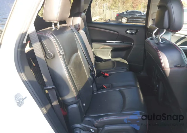 3C4PDCEGXHT584237: 43745079