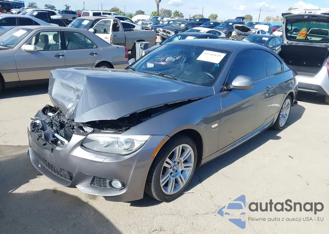 WBAKF9C55CE858961: 43745129