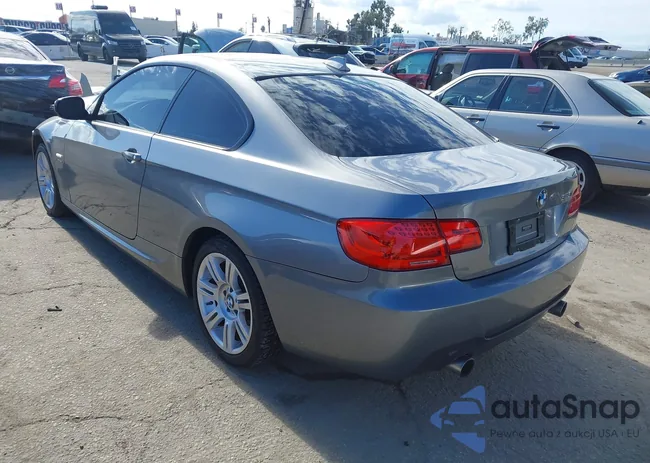 WBAKF9C55CE858961: 43745129