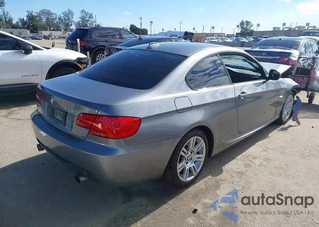 WBAKF9C55CE858961: 43745129