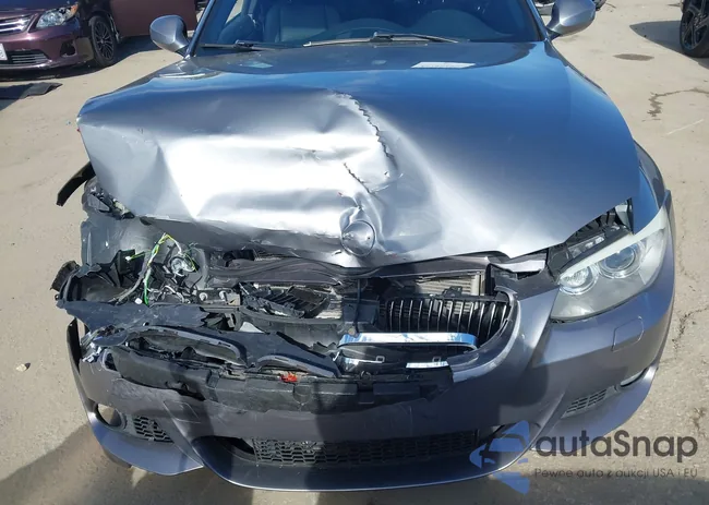 WBAKF9C55CE858961: 43745129