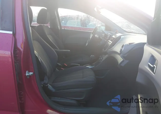 1G1JC6SH9E4124469: 43745157