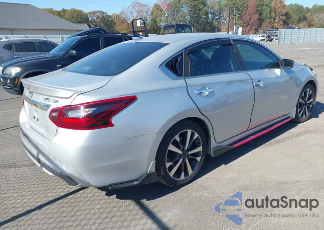 1N4AL3AP1HC115831: 43745433