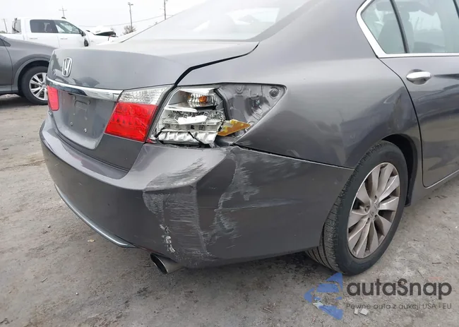 1HGCR2F80DA256006: 43745527