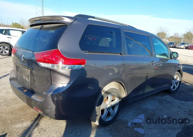 5TDKK3DC4BS044365: 43745535