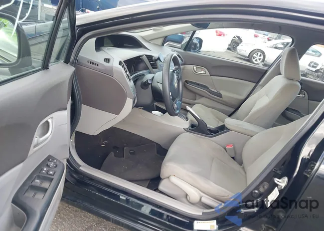 19XFB2F51CE353071: 43745602