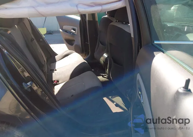 1G1PC5SH5B7150680: 43745605