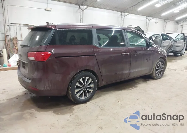 KNDMC5C16F6019930: 43744628