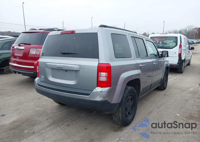 1C4NJPBB1FD431488: 43744633