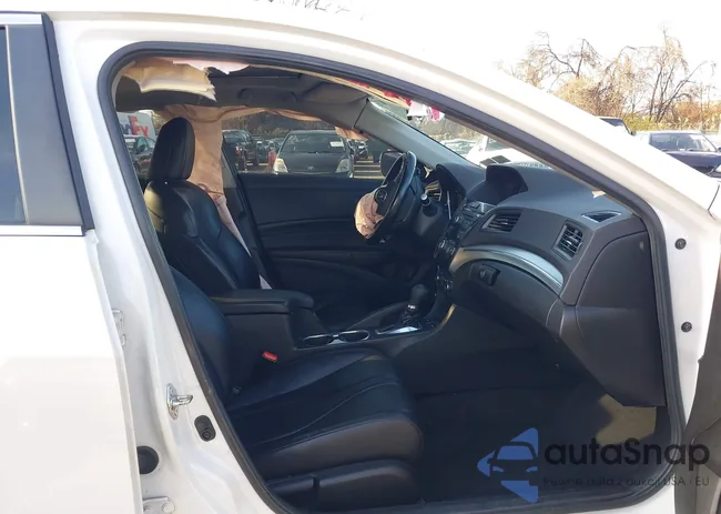 19UDE2F3XLA001916: 43744691