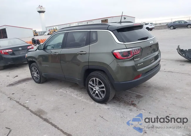 3C4NJDBB4JT153266: 43744728