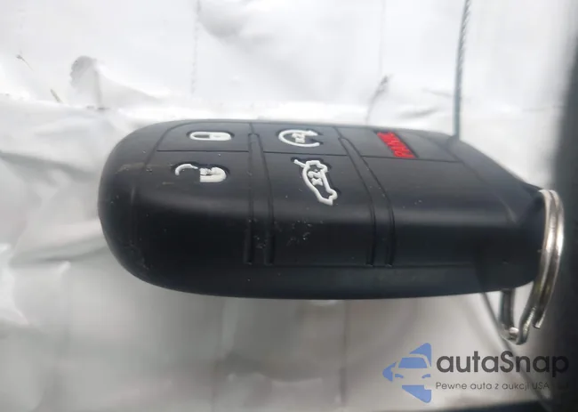 3C4PDCAB1HT524387: 43744734