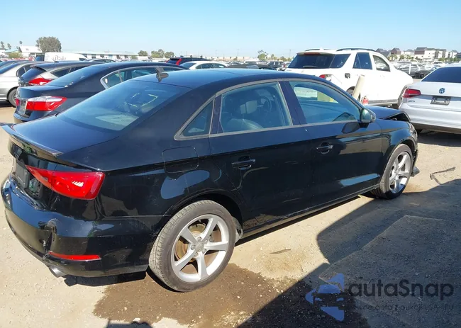 WAUBFGFF6F1140386: 43744783