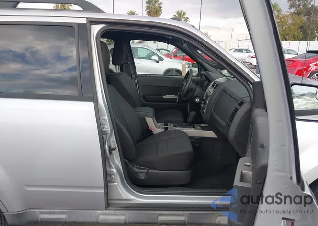 1FMCU0DG2BKC10885: 43744864