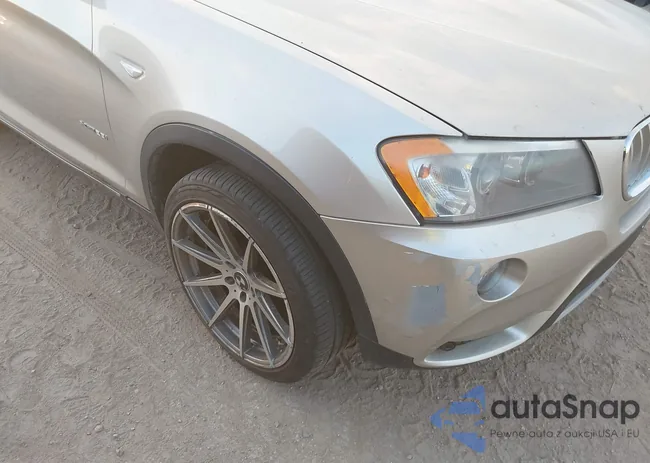 5UXWX9C59E0D17530: 43744868