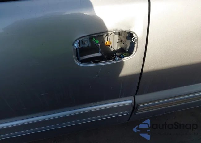 2GCEC19V021255031: 43744882