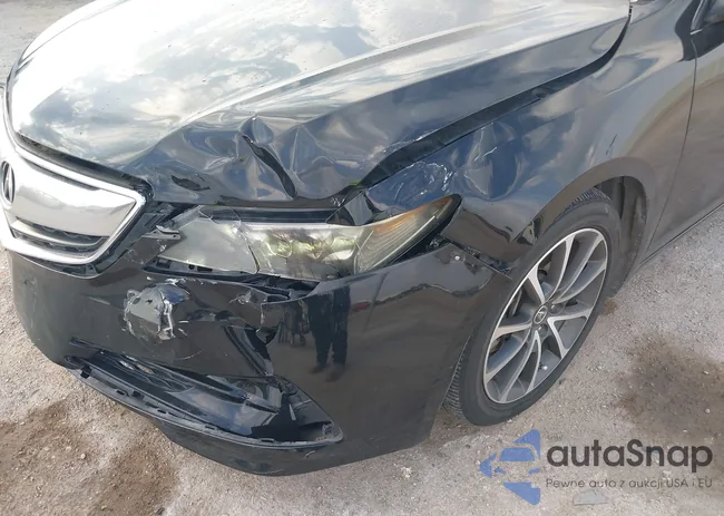 19UUB2F57FA019823: 43744937