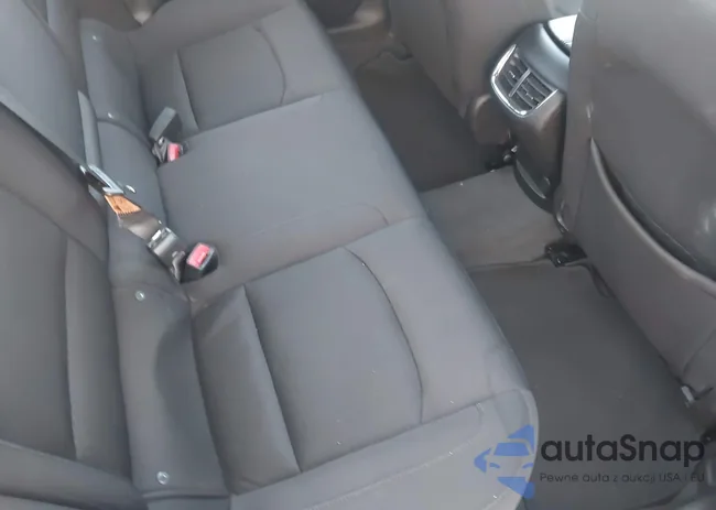 1G1ZD5ST8PF232104: 43744952