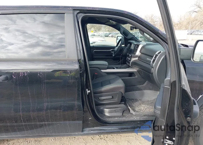 1C6SRFMP3SN610030: 43744953