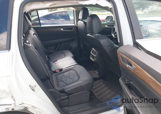 1V2DR2CA7RC508127: 43746040