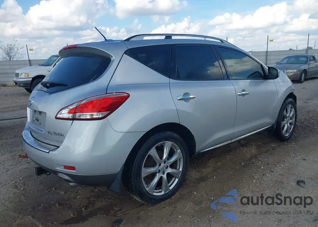 JN8AZ1MU3CW113217: 43746126