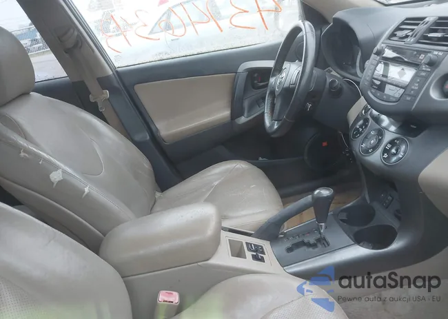 2T3DF4DV6AW027519: 43746343