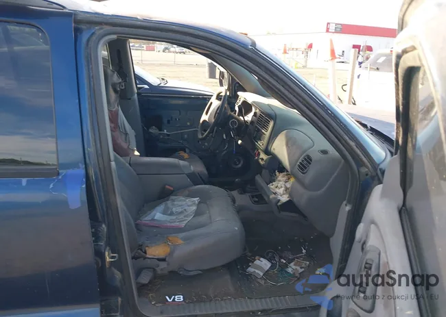 1B4HS28Z7XF554619: 43746494